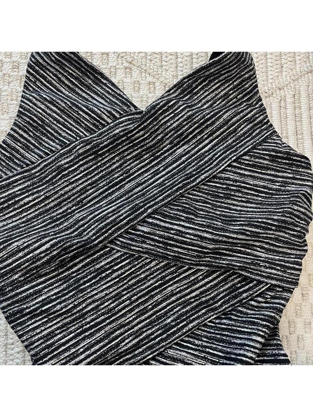 Miraclesuit Swimwear Selenite Brio One-Piece Swimsuit - Picture 4 of 6